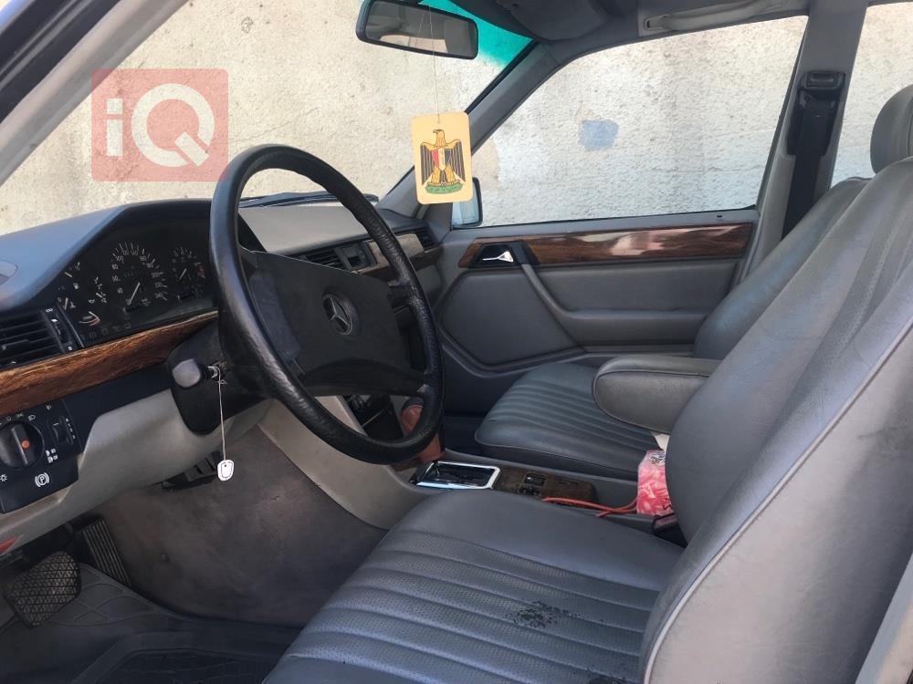 مرسيدس بنز E-Class